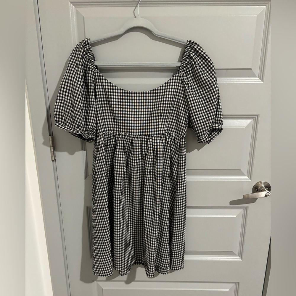 Pomander Place Gingham dress from Tuckernuck Size x-small